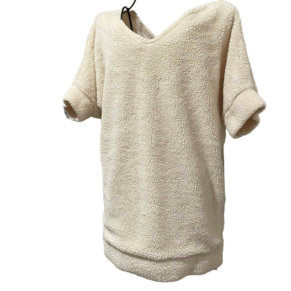 Cream Faux Shearling Top Size Small V-Neck Front Back Dolman Cut Short Sleeves